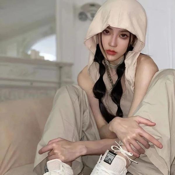 七百击
